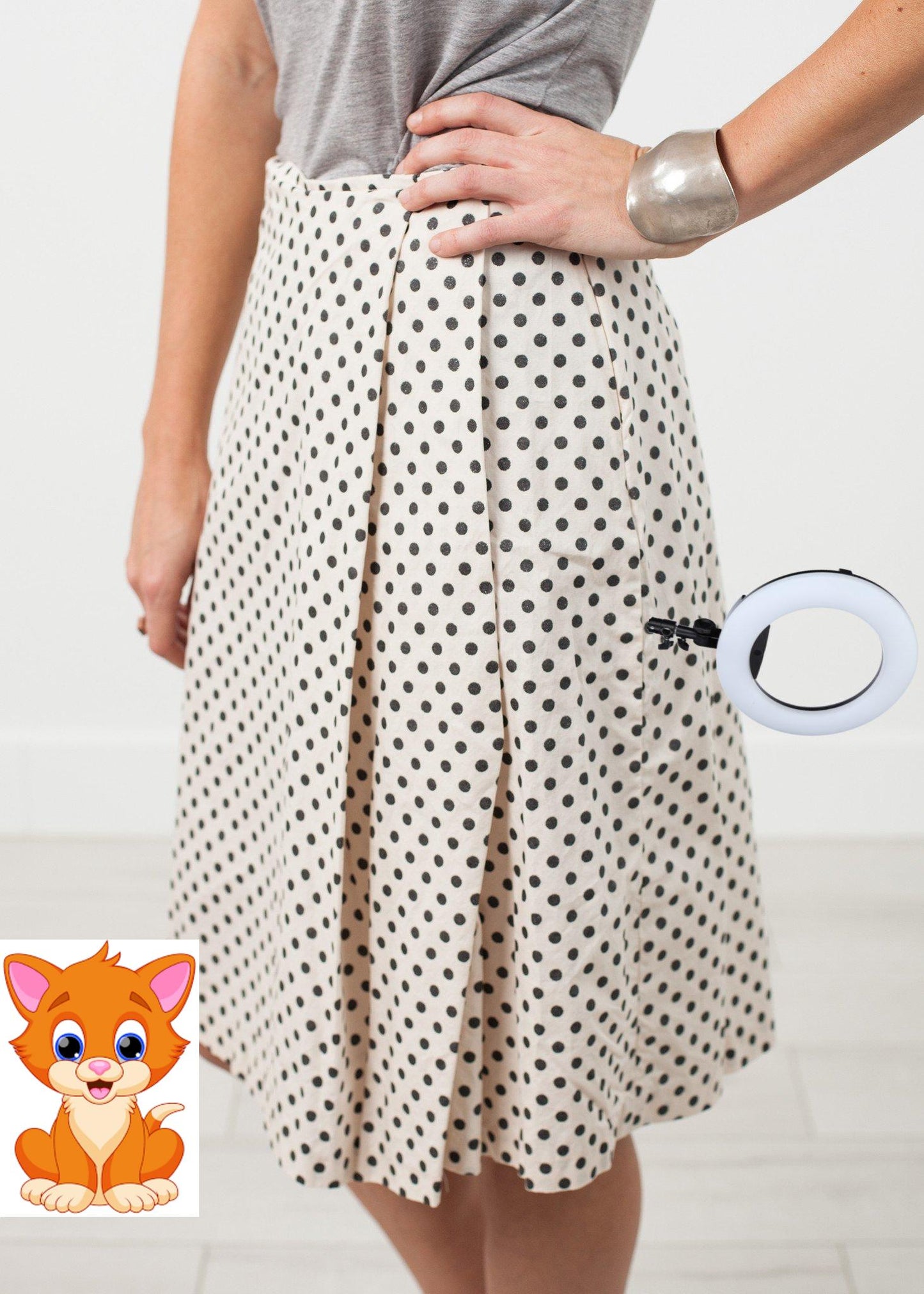 Pleated Skirt in Glitter Dots