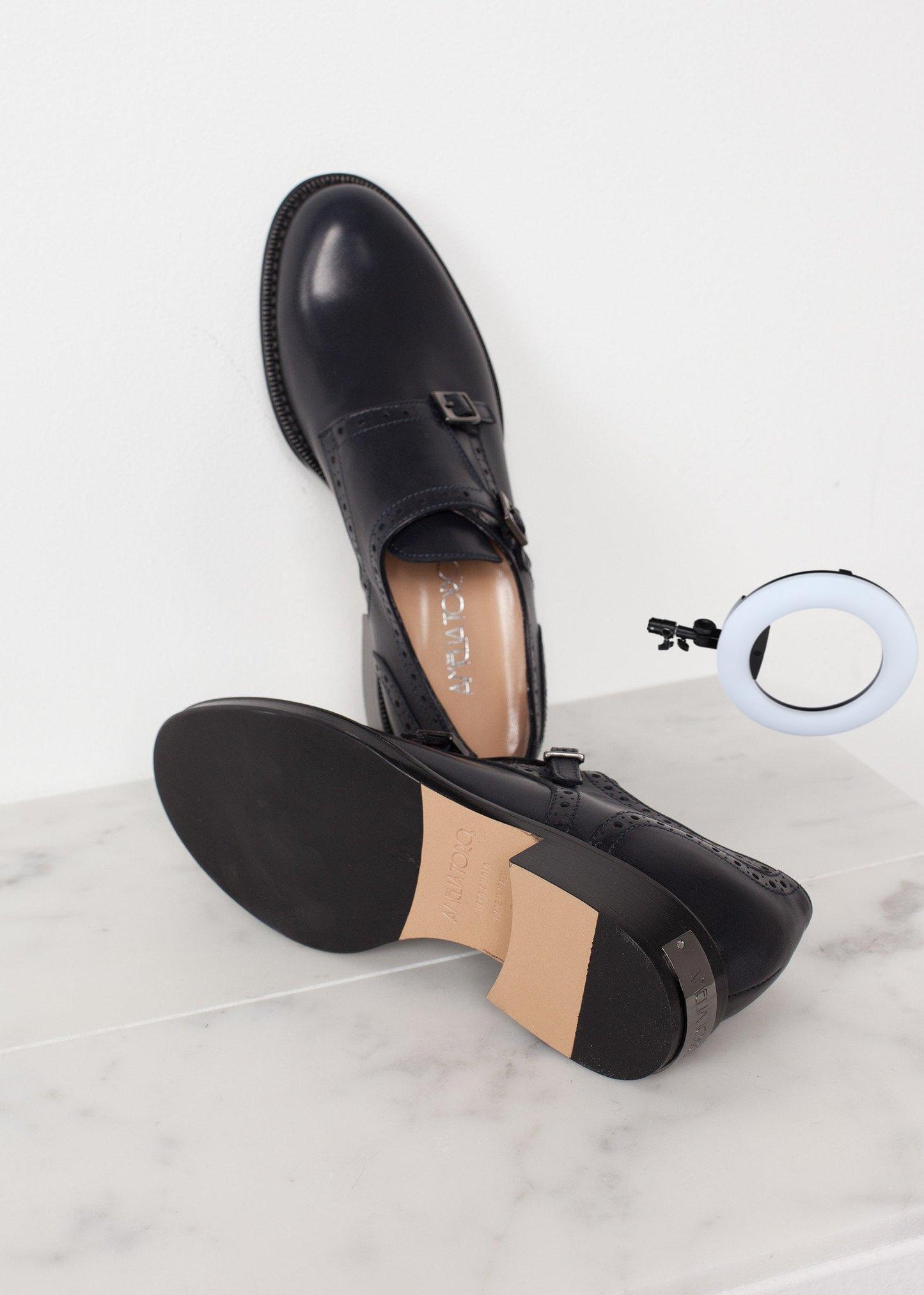 Buckle Shoe in Navy