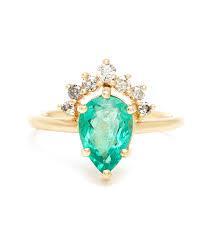 18k Bloom Pendant