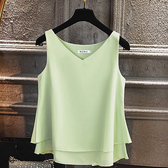 2020 Fashion Brand Women blouse Summer New sleeveless Chiffon shirt Solid V-neck Casual blouse Plus Size 5XL Loose Female Top