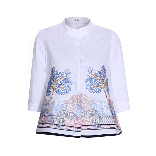 Abstract Embroidery Shirt Tops Women Summer Autumn Fashion 3/4 Sleeve Casual Blouses Ladies White Doll Shirts