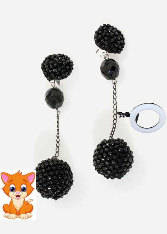 Drop Cluster Earring in Black
