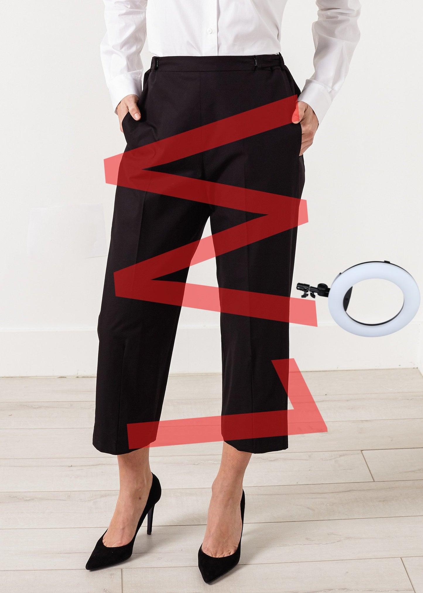 Wide Cropped Trouser in Black