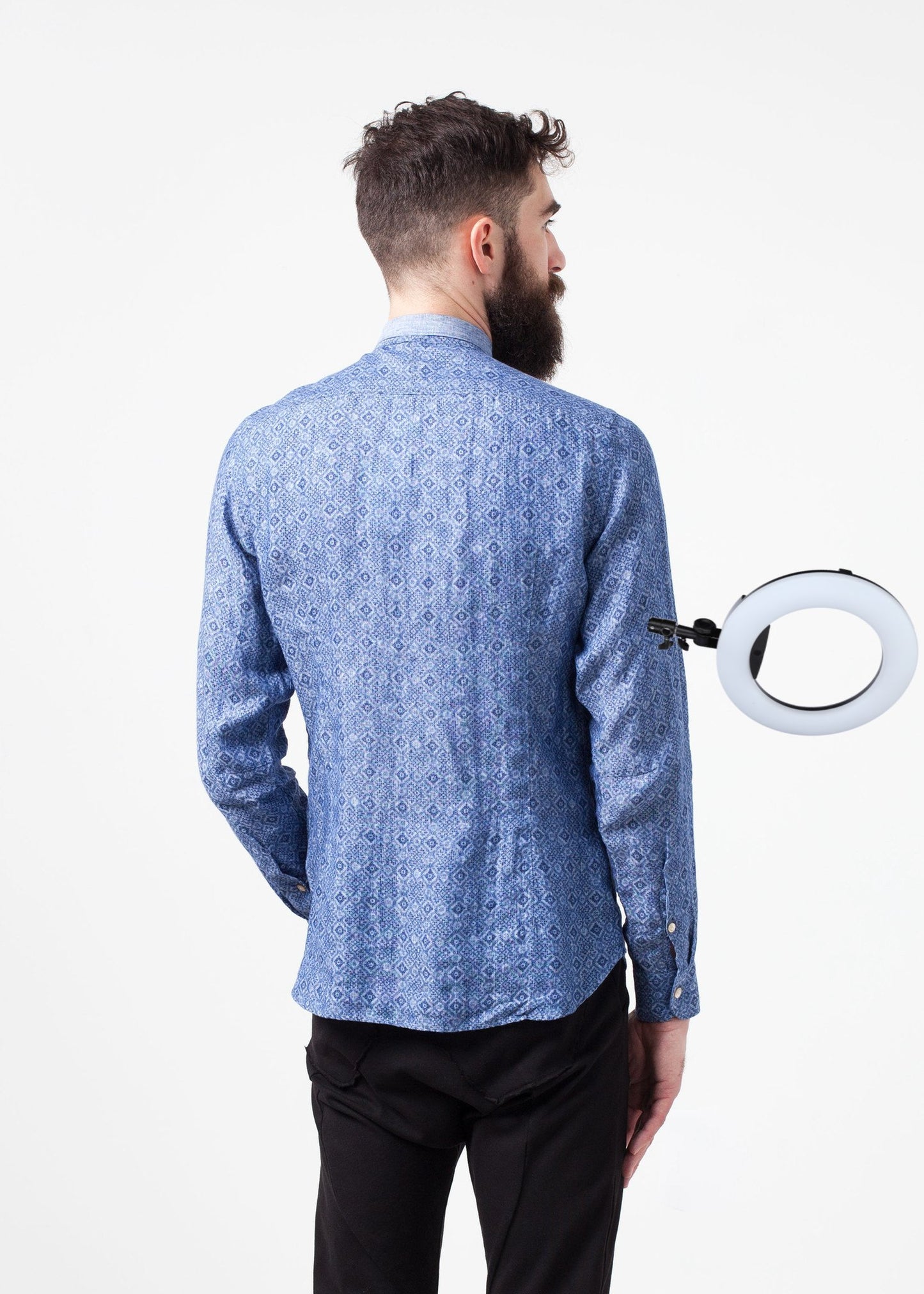 Linen Button Up in Blue Diamond