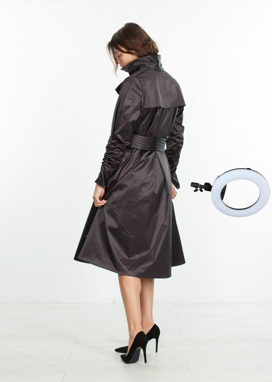 Trench Coat in Black