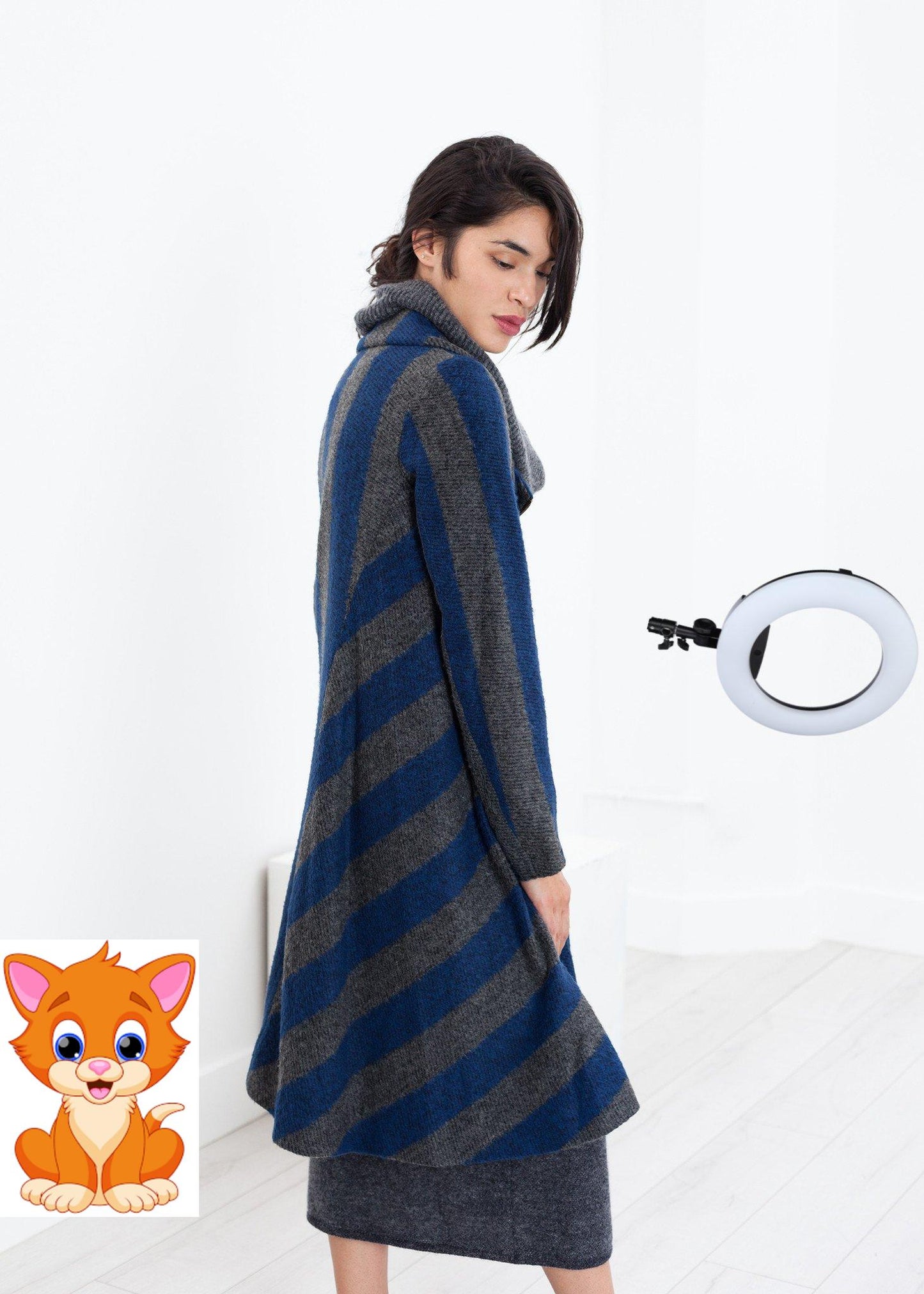 Petale Coat in Silver/Blue