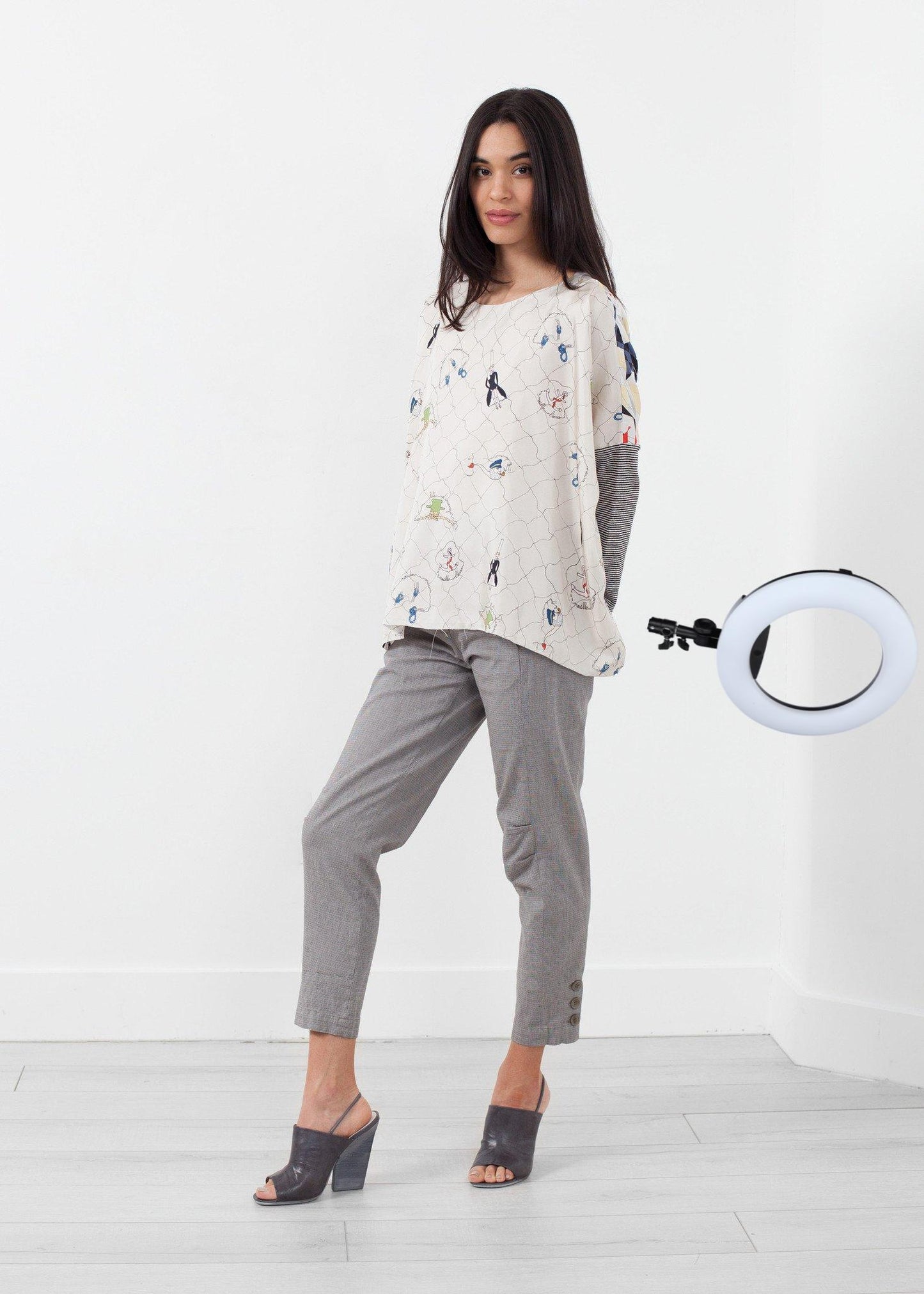 Long Sleeve Box Blouse