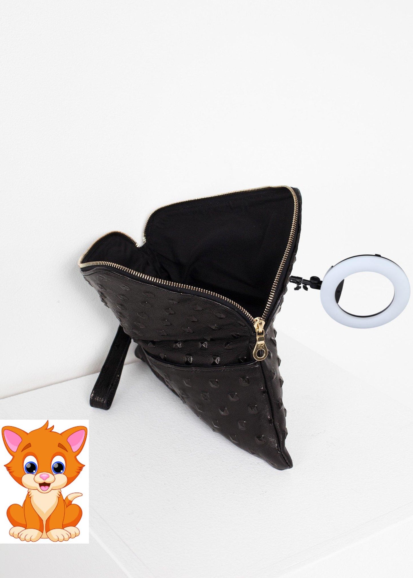 Roxanne Leather Clutch in Black