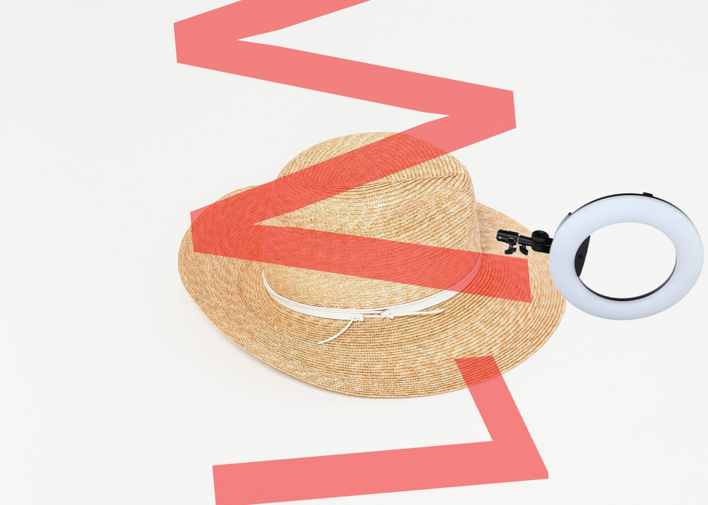 Wrapped Up Hat in Straw/White