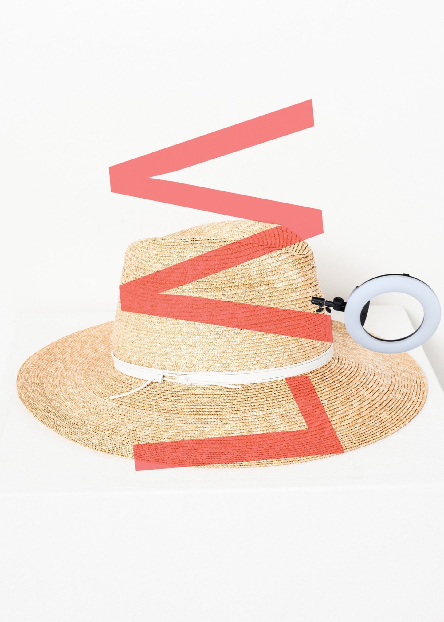 Wrapped Up Hat in Straw/White