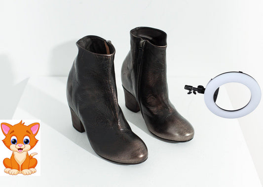 Scavata Ankle Boot in Bronze