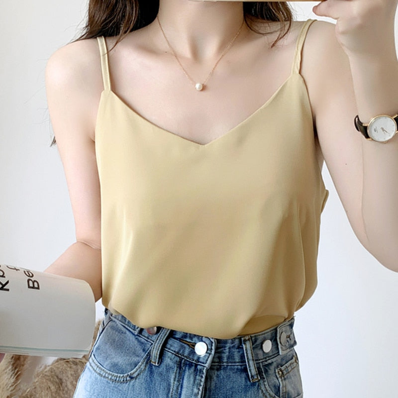 Korean Fashion Chiffon Women Tops Woman V Neck Blouse Top Summer Women Sleeveless Top Plus Size Blusas Mujer De Moda 2020 Blouse