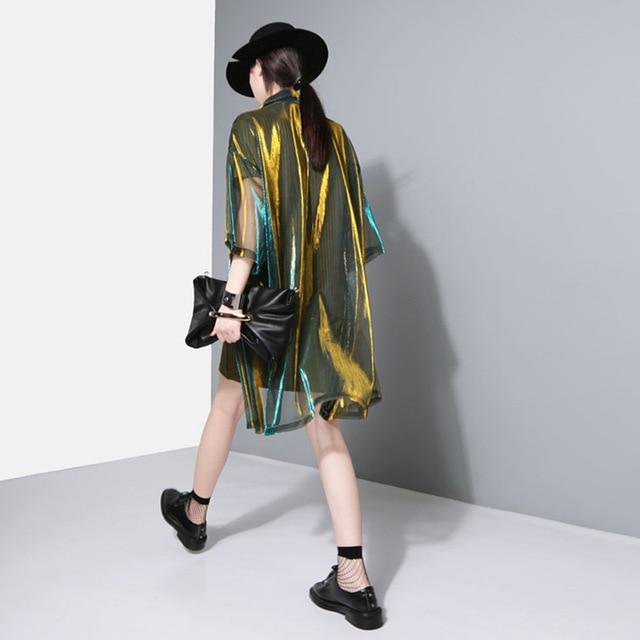 [EAM] 2020 New Spring Summer Lapel Three-quarter Sleeve Green Shing Perspective Loose Big Size Shirt Women Blouse Fashion JU180