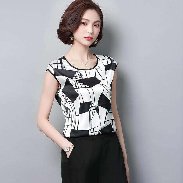 Women's Blouse 2020 Fashion Summer Sexy Casual silk Shirts  Women printed Blouse Shirt Tops Party Girls Blusas Femininas D733 30