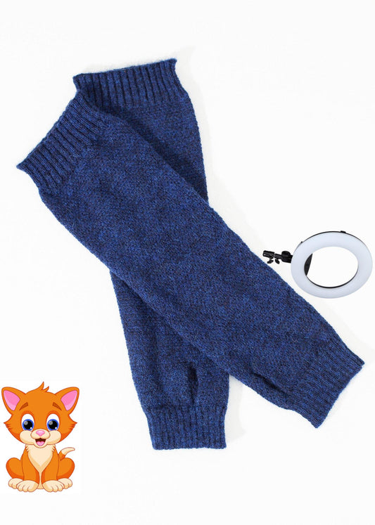 Pikki Mittens in Blue